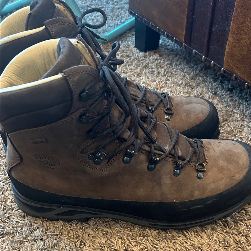 White's Boots Brown Leather Hiking Boots with Padded Collar - Picture 4 of 8